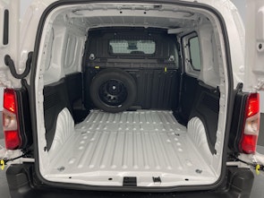 Vehicle image OPEL Combo Cargo 2.4 t 1.5 D S/S