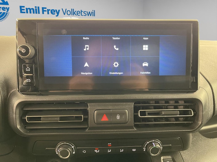 Vehicle image OPEL COMBO