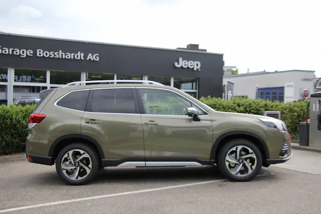 Subaru Forester Station 2.0i e-Boxer Luxury