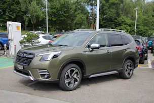 Subaru Forester Station 2.0i e-Boxer Luxury