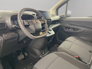 Vehicle image OPEL Combo Cargo 2.4 t XL 1.5 D S/S 4x4