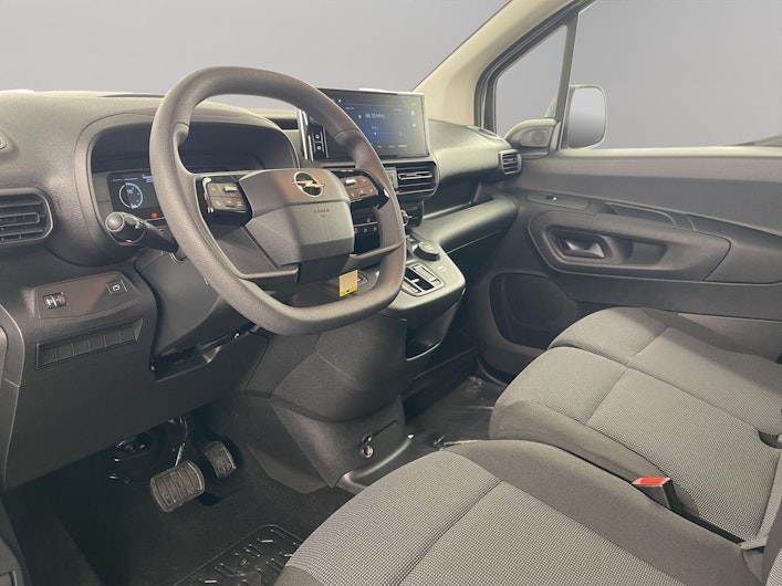 Vehicle image OPEL COMBO