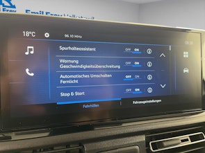 Vehicle image OPEL Combo Cargo 2.4 t XL 1.5 D S/S 4x4