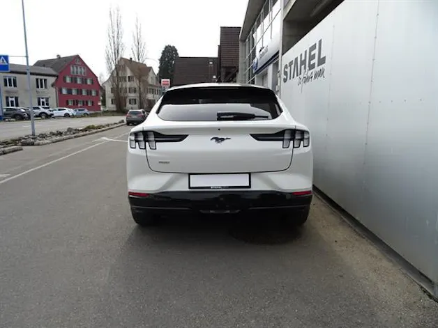 Ford Mustang Mach-E Premium AWD