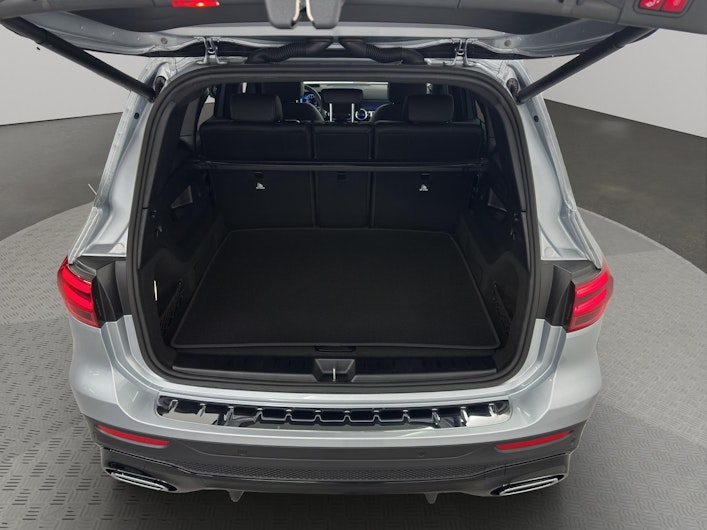 Vehicle image MERCEDES-BENZ GLB 250