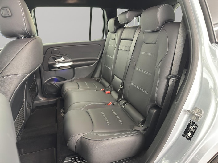 Vehicle image MERCEDES-BENZ GLB 250