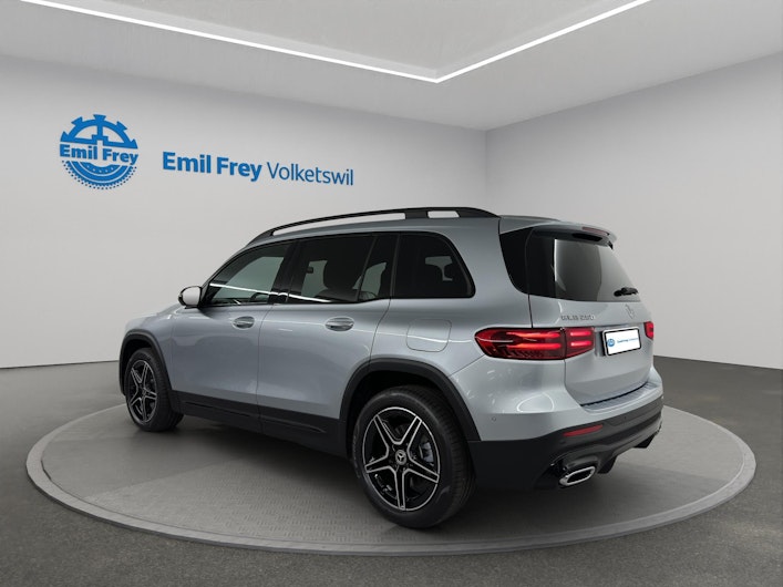 Vehicle image MERCEDES-BENZ GLB 250