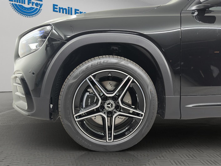 Vehicle image MERCEDES-BENZ GLB 250