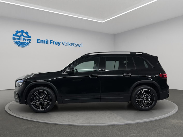 Vehicle image MERCEDES-BENZ GLB 250