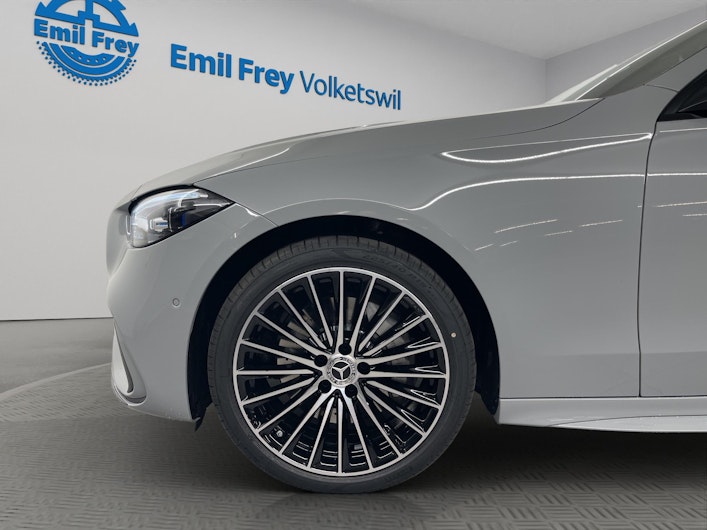 Vehicle image MERCEDES-BENZ C 220