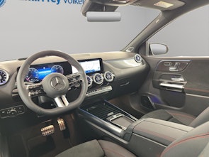 Vehicle image MERCEDES-BENZ B 220 AMG Line 4matic