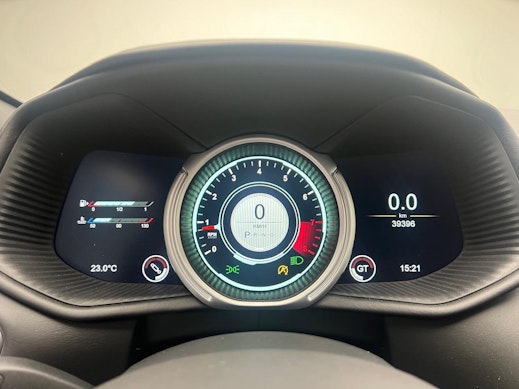 ASTON MARTIN DB11 Volante 4.0 V8 Bi-Turbo 3