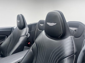 Vehicle image ASTON MARTIN DB11 Volante 4.0 V8 Bi-Turbo