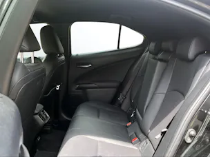 Lexus UX 250h Comfort