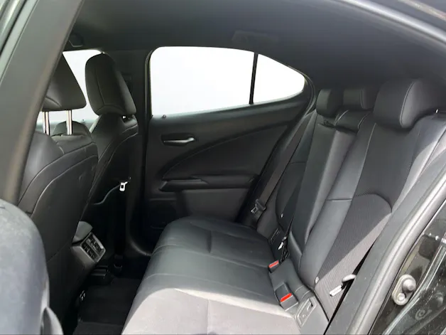 Lexus UX 250h Comfort