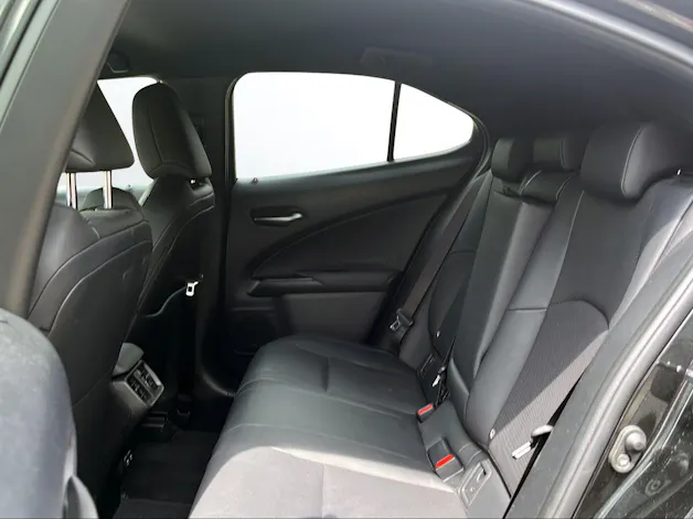 Lexus UX 250h Comfort