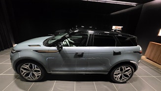 Vehicle image LAND ROVER RANGE ROVER EVOQUE0