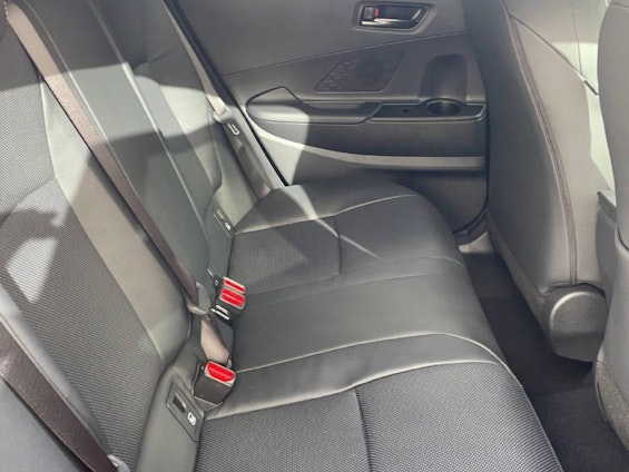 Vehicle image 7 Vehicle image 7