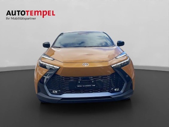 Vehicle image 9 Vehicle image 9