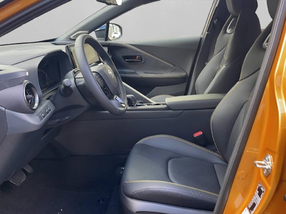 Vehicle image 3 Vehicle image 3