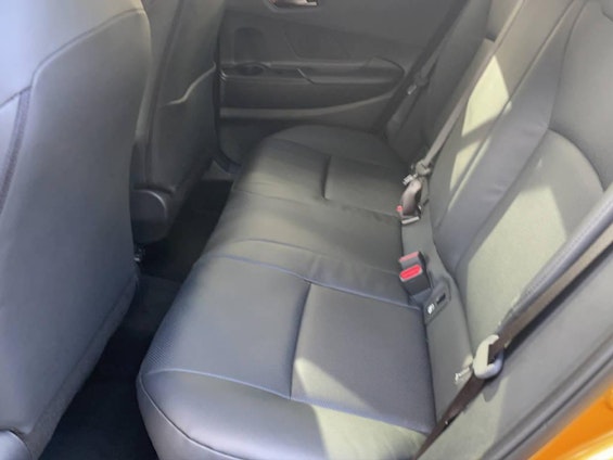 Vehicle image 4 Vehicle image 4