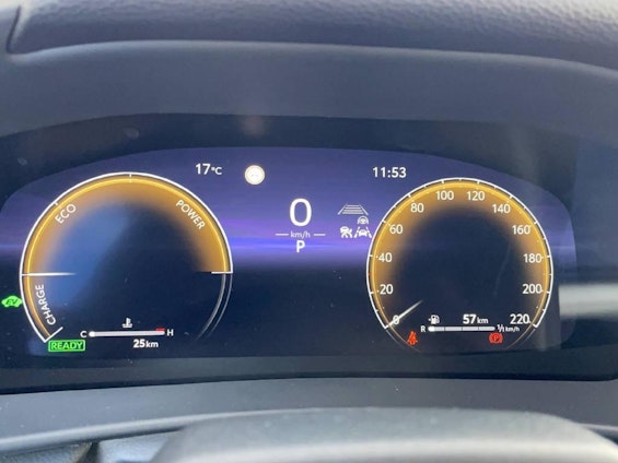 Vehicle image 15 Vehicle image 15