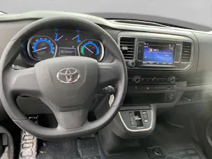 Toyota PROACE Van L1 75KWh Active