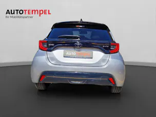Toyota Yaris 1.5 VVT-i HSD Premiere Edition