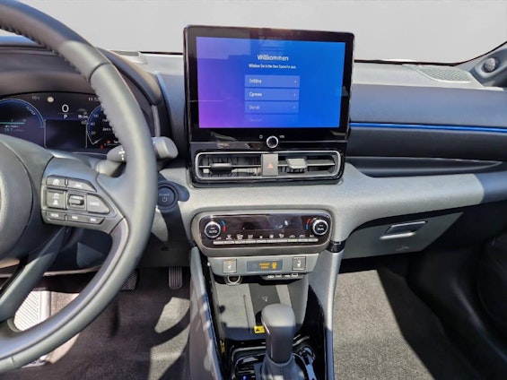 Vehicle image 6 Vehicle image 6