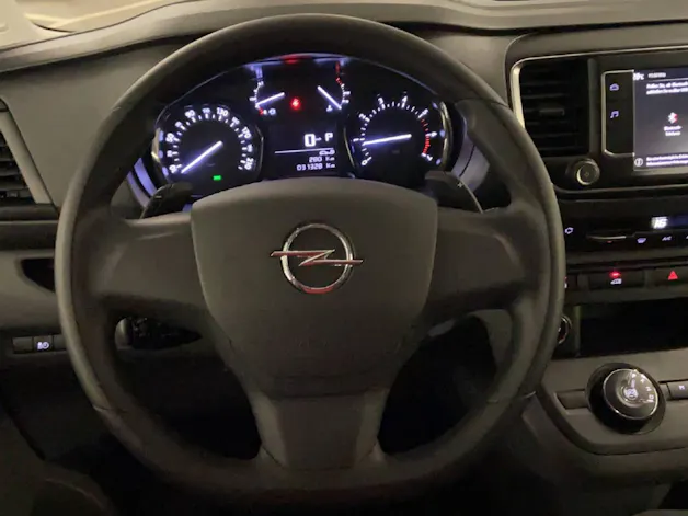 Opel Vivaro Cargo 2.7 t L 2.0 D 144