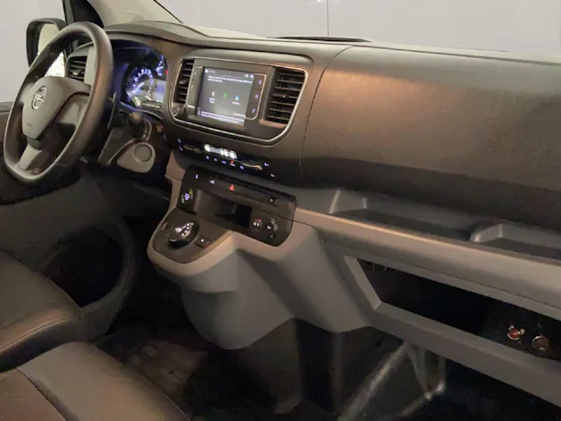 Opel Vivaro Cargo 2.7 t L 2.0 D 144