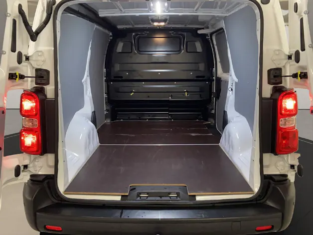 Opel Vivaro Cargo 2.7 t L 2.0 D 144