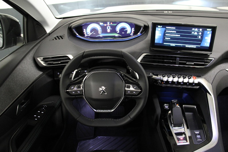 Vehicle image PEUGEOT 3008