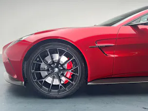 Aston Martin Next Generation V8 Vantage Coupé 4.0 V8 Bi-Turbo