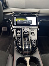 Vehicle image ASTON MARTIN V8 Vantage Coupé 4.0 V8 Bi-Turbo