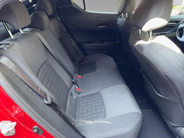 Toyota C-HR 2.0 VVTi HSD Trend