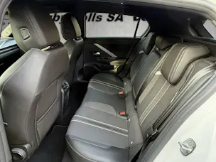 Opel Astra GS Line 1.2 Turbo
