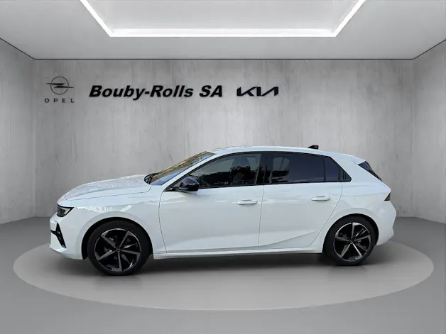 Opel Astra GS Line 1.2 Turbo