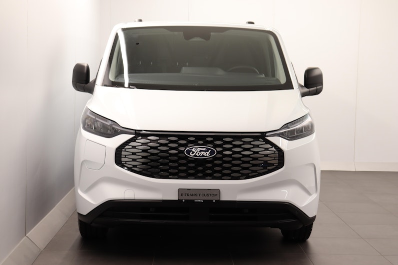 Vehicle image FORD E-TRANSIT