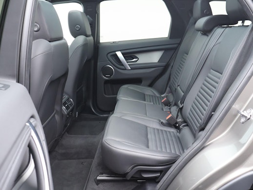 LAND ROVER Discovery Sport 2.0 I4 Dynamic SE 3