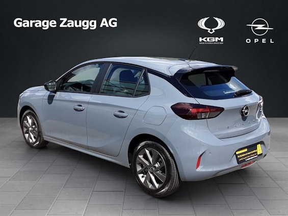 Vehicle image 17 Vehicle image 17