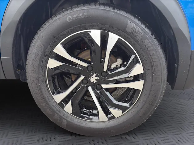 Peugeot 2008 e-Allure Pack