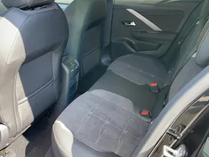 Opel Astra-e GS