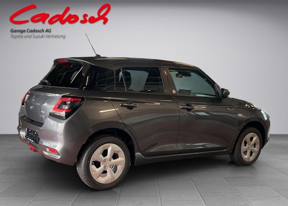 Vehicle image 5 Vehicle image 5