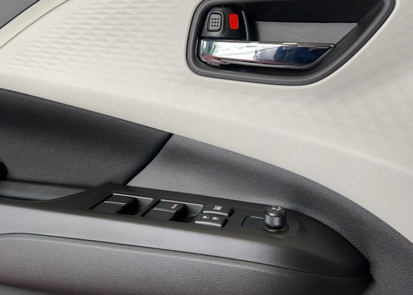 Vehicle image 11 Vehicle image 11