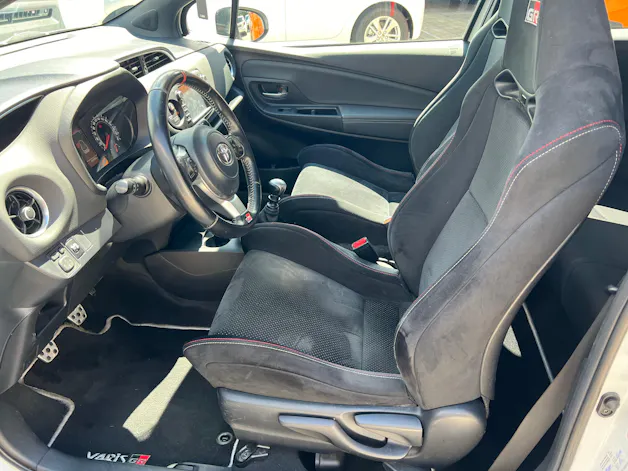 Toyota Yaris 1.8 VVT-i GRMN