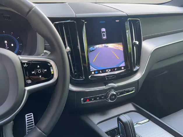 Volvo XC60 2.0 B5 MH R-Design AWD