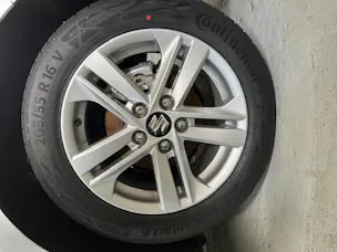Suzuki Swace 1.8 Compact Top Hybrid