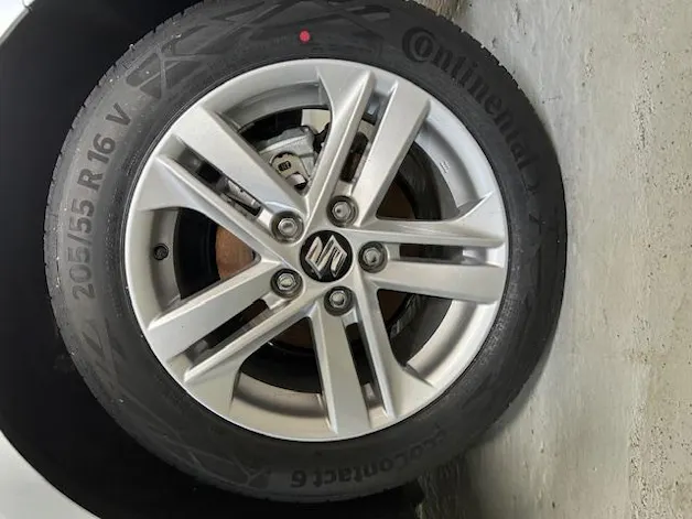 Suzuki Swace 1.8 Compact Top Hybrid