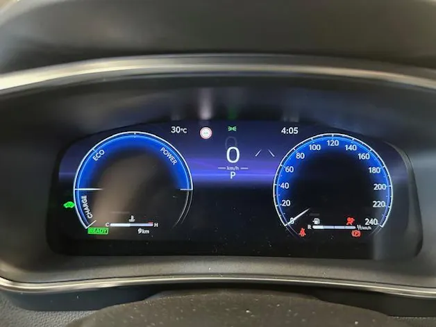 Suzuki Swace 1.8 Compact Top Hybrid